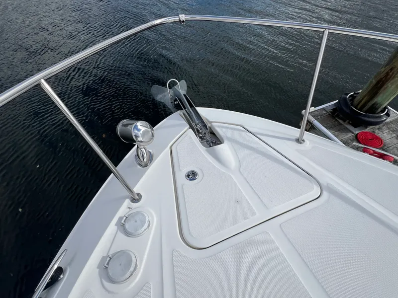 Slide: The Image of Sea Ray 350 SUNDANCER 2018 - 63