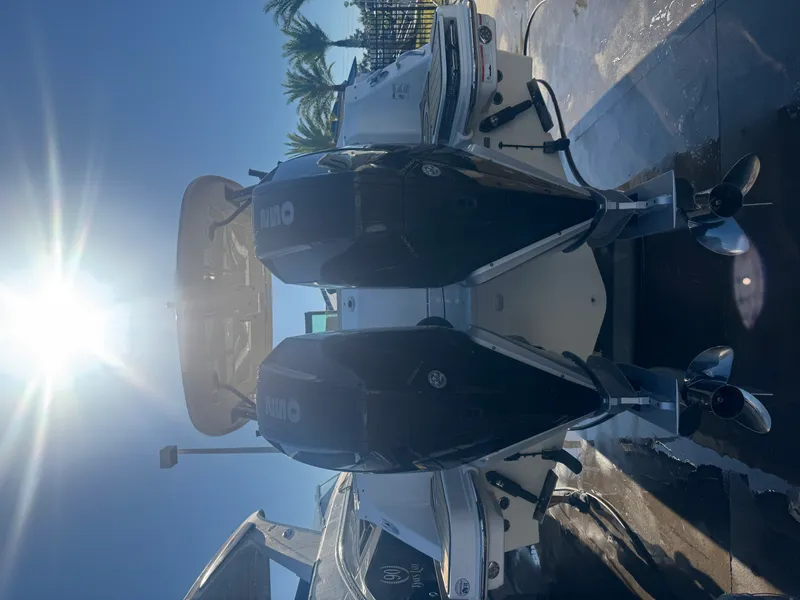 Slide: The Image of Boston Whaler 280 VANTAGE 2022 - 10