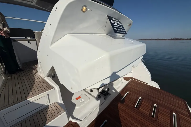 Slide: The Image of Azimut Atlantis 43 2019 - 12