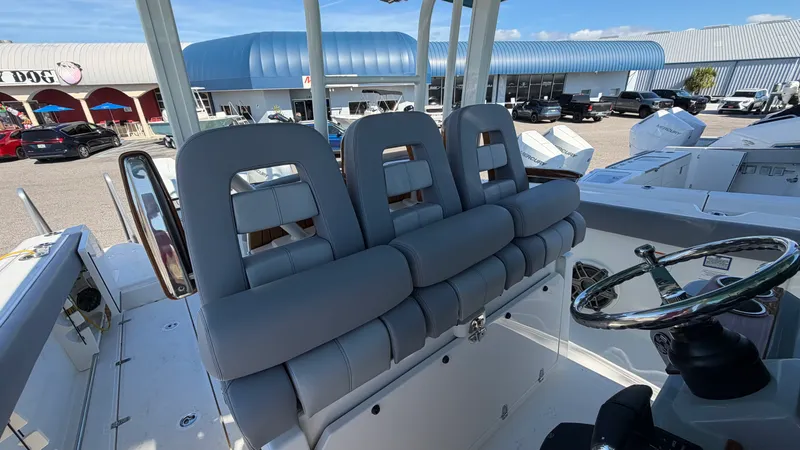 Slide: The Image of Boston Whaler 360 Outrage 2026 - 11