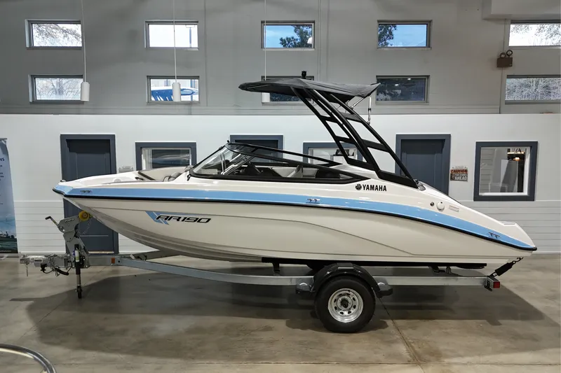 The Image of Yamaha AR190 2026 - 0