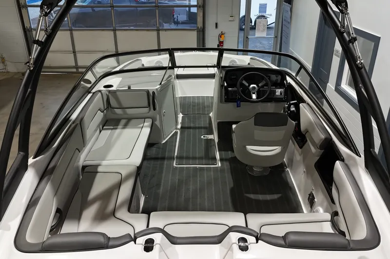 Slide: The Image of Yamaha AR190 2026 - 13