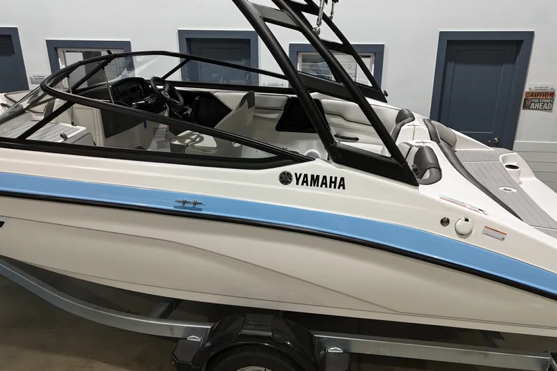 Slide: The Image of Yamaha AR190 2026 - 5