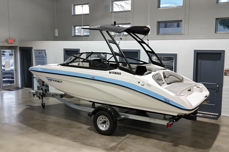 Slide: The Image of Yamaha AR190 2026 - 6