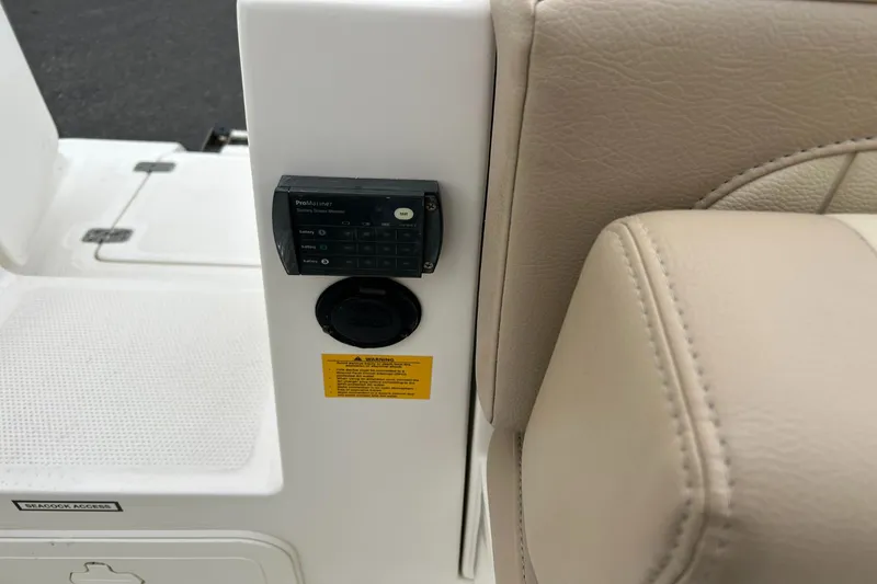 Slide: The Image of Sailfish 245 DC 2021 - 6