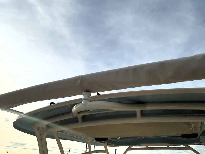 Slide: The Image of Grady-White Freedom 275 2026 - 34