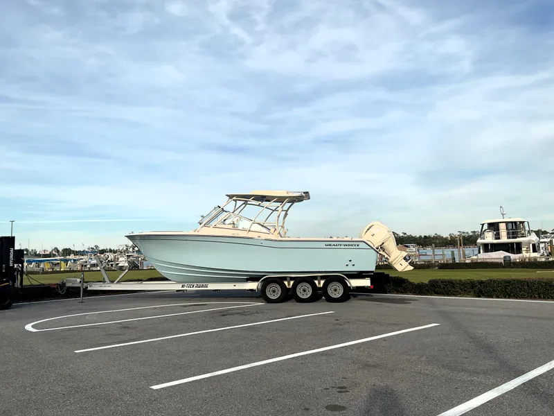 Slide: The Image of Grady-White Freedom 275 2026 - 37