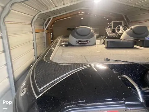 Slide: The Image of Triton 20 TRX Elite 2015 - 13567364