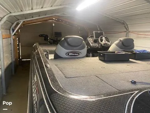 Slide: The Image of Triton 20 TRX Elite 2015 - 13567365