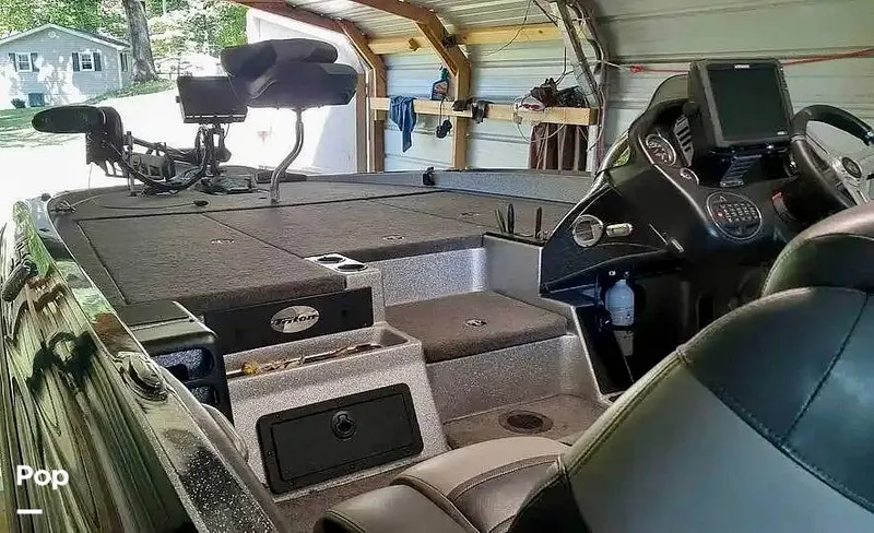 Slide: The Image of Triton 20 TRX Elite 2015 - 13567374