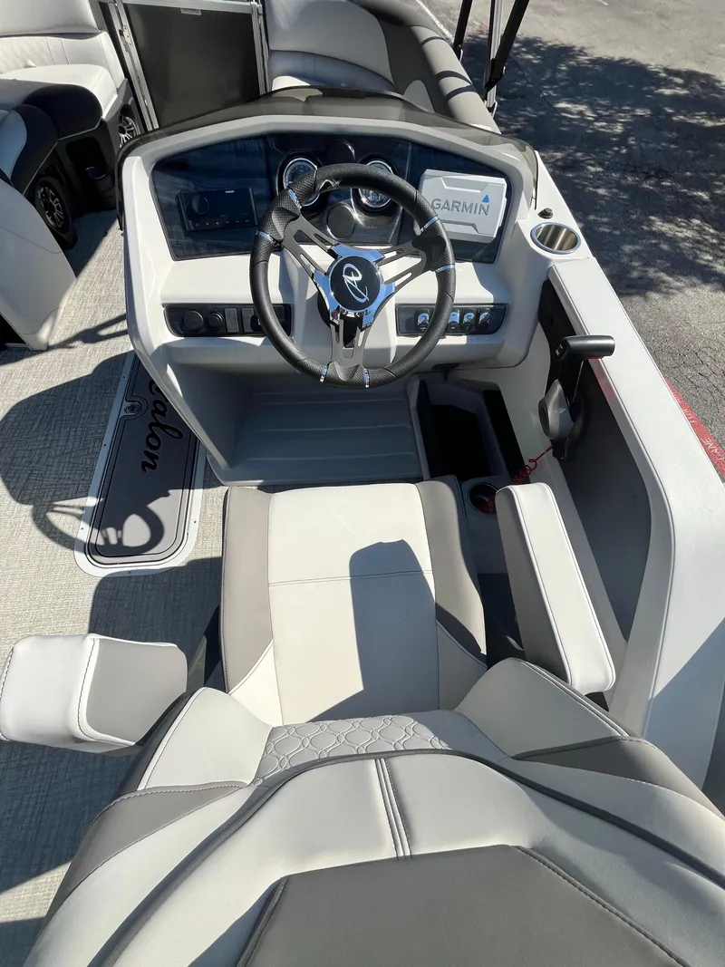 Slide: The Image of Avalon LSZ Versatile Rear Bench 2024 - 19
