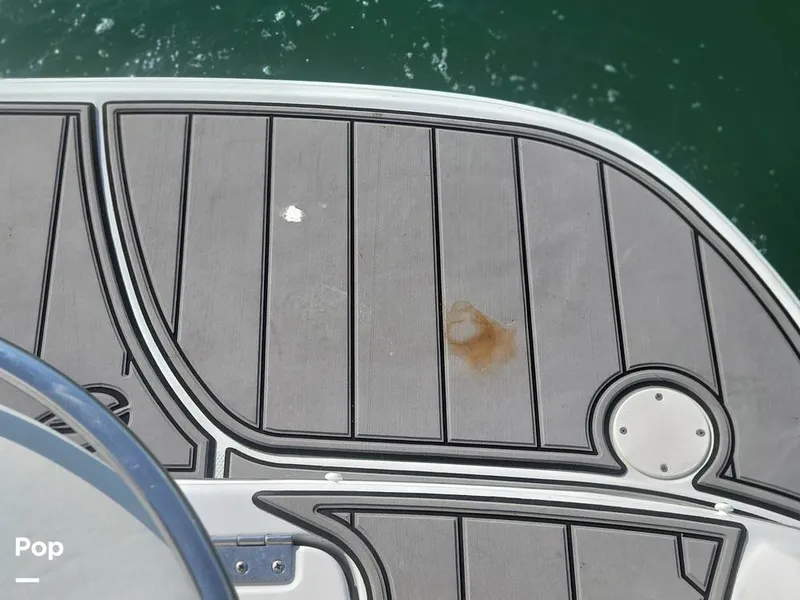 Slide: The Image of Crownline Boats 250 CR 2005 - 13741800