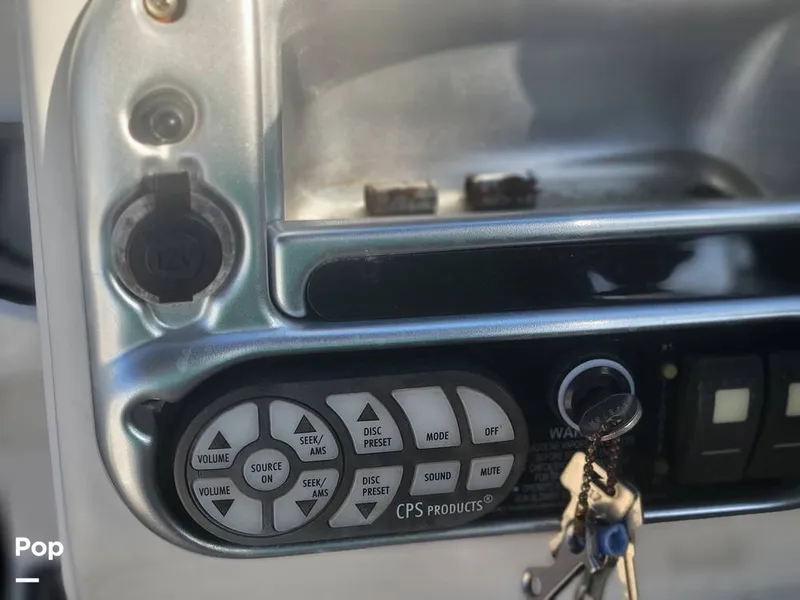 Slide: The Image of Crownline Boats 250 CR 2005 - 13741809