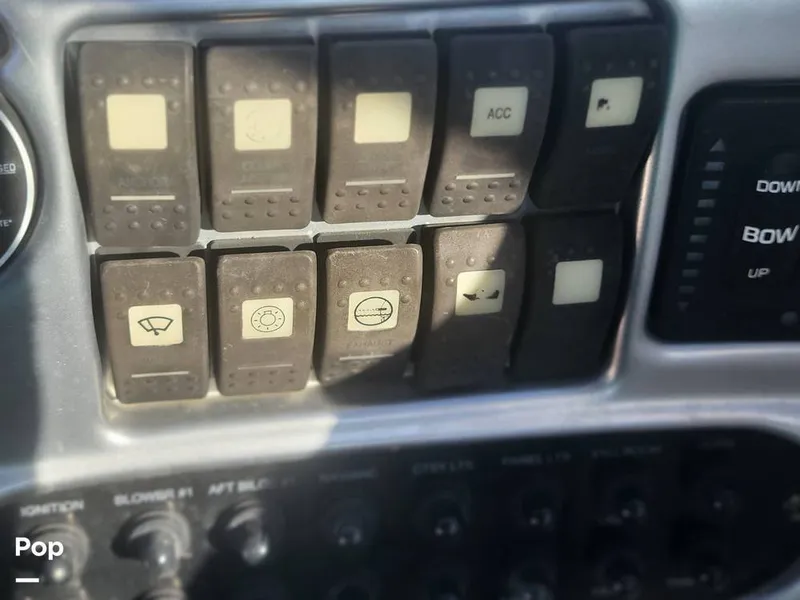 Slide: The Image of Crownline Boats 250 CR 2005 - 13741810