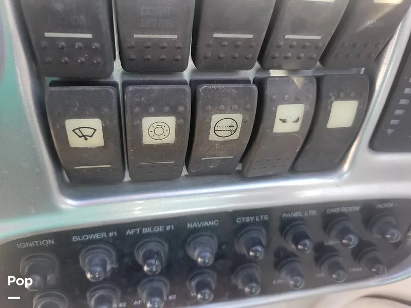 Slide: The Image of Crownline Boats 250 CR 2005 - 13741811