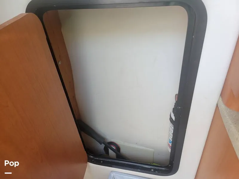 Slide: The Image of Crownline Boats 250 CR 2005 - 13741822