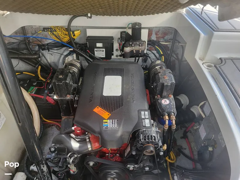 Slide: The Image of Crownline Boats 250 CR 2005 - 13741839