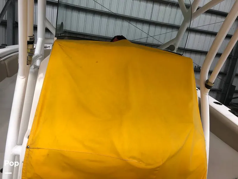 Slide: The Image of Cover - Helm - 13815266