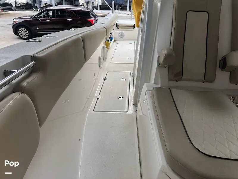 Slide: The Image of Gunnel Compartments - 13815258