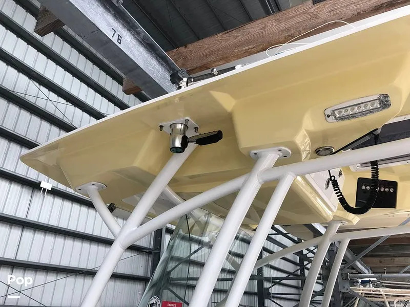 Slide: The Image of Hard Top - 13815336