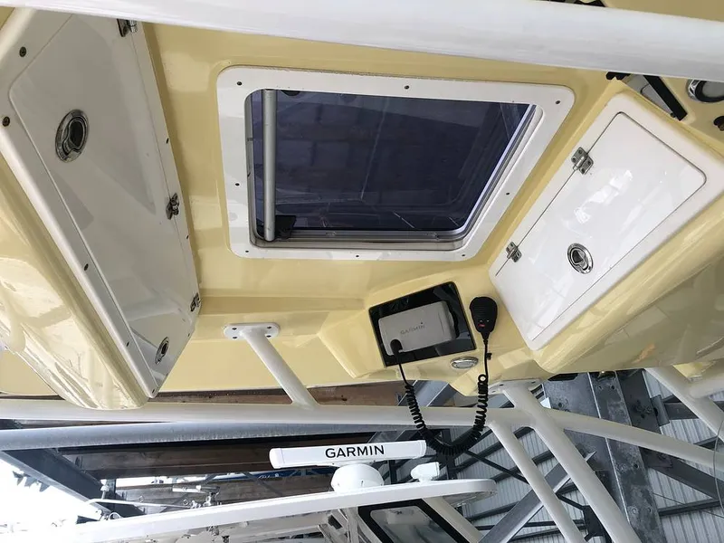 Slide: The Image of Hard Top - 13815364