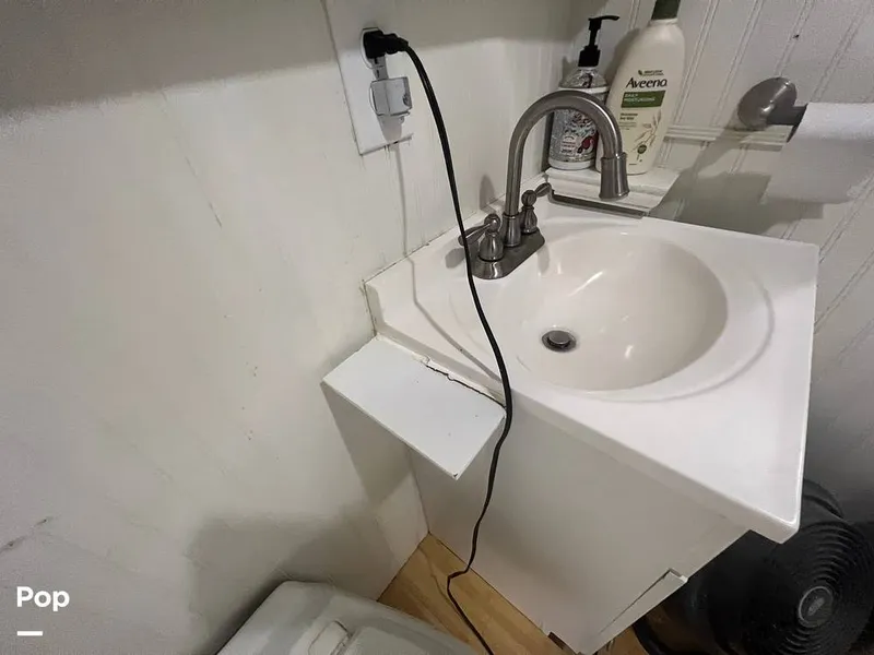 Slide: The Image of Three Buoys 42 1985 - 13576392