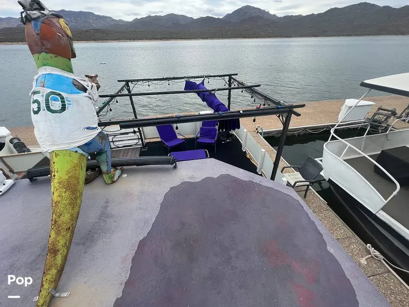 Slide: The Image of Three Buoys 42 1985 - 13576372