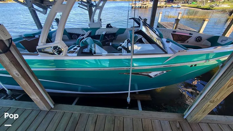 Slide: The Image of Tige Z3 2022 - 13729983