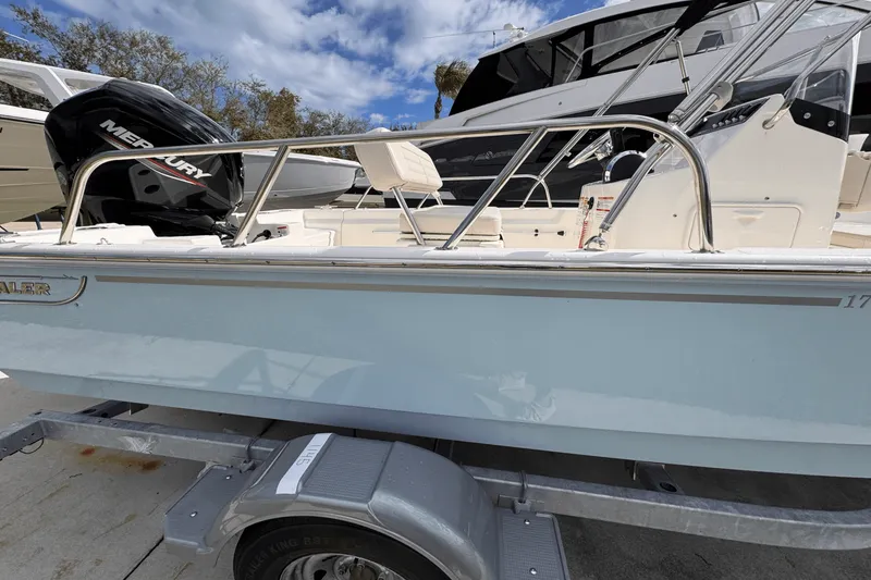 Slide: The Image of Boston Whaler 170 Montauk 2025 - 6