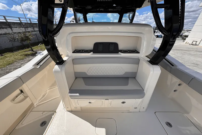 Slide: The Image of Scout 377 LXF 2025 - 10