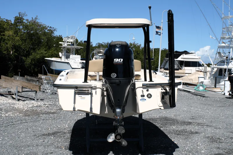 Slide: The Image of Scout 177 Sport 2025 - 4