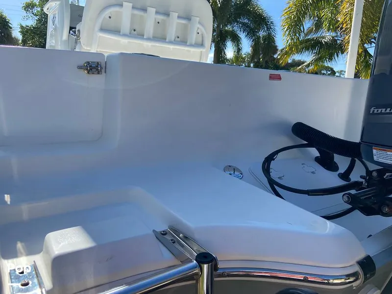 Slide: The Image of Tidewater 232 Adventure 2018 - 15731498