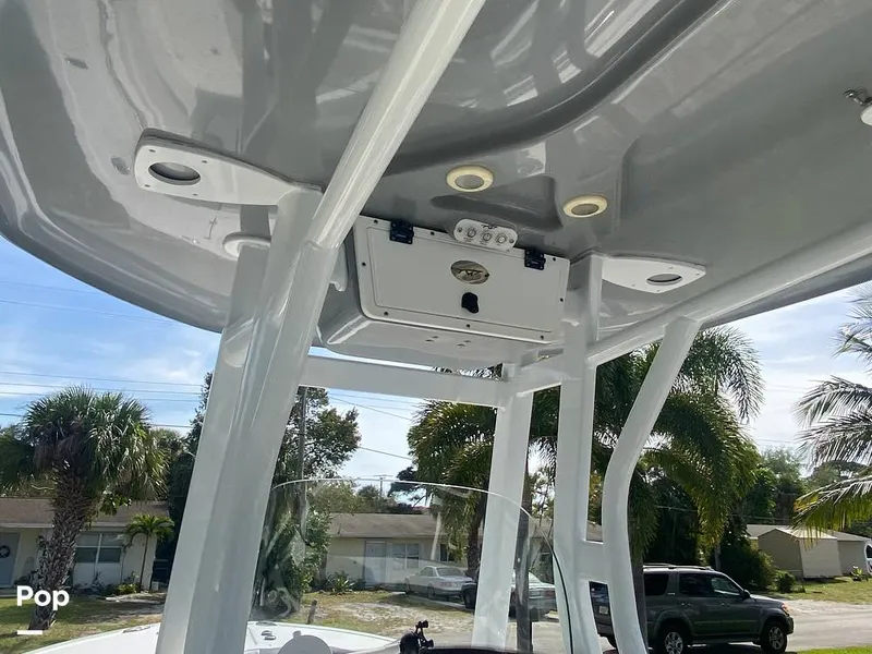 Slide: The Image of Hard Top - 13850473