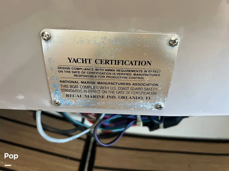 Slide: The Image of Regal 292 Commodore 1999 - 13637000