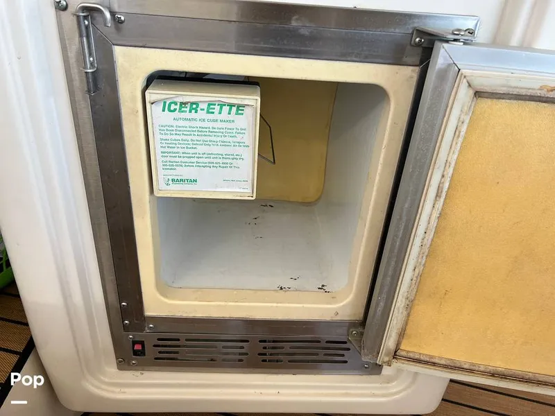 Slide: The Image of Regal 292 Commodore 1999 - 13637012