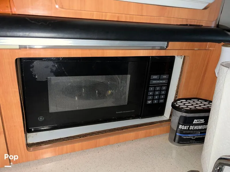 Slide: The Image of Regal 292 Commodore 1999 - 13637039