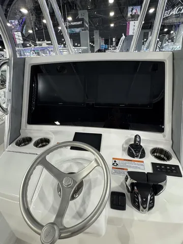 Slide: The Image of Contender 35 ST With Twin Mercury 425 V10 35' 2027 - 19