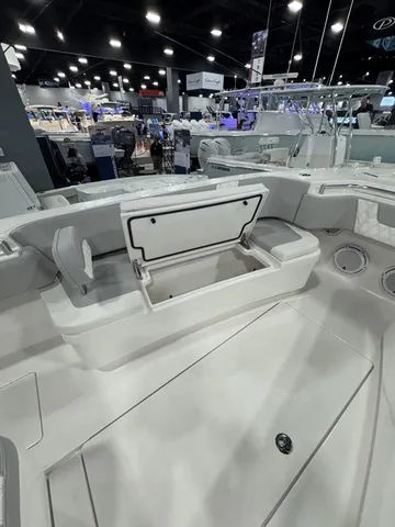 Slide: The Image of Contender 35 ST With Twin Mercury 425 V10 35' 2027 - 22