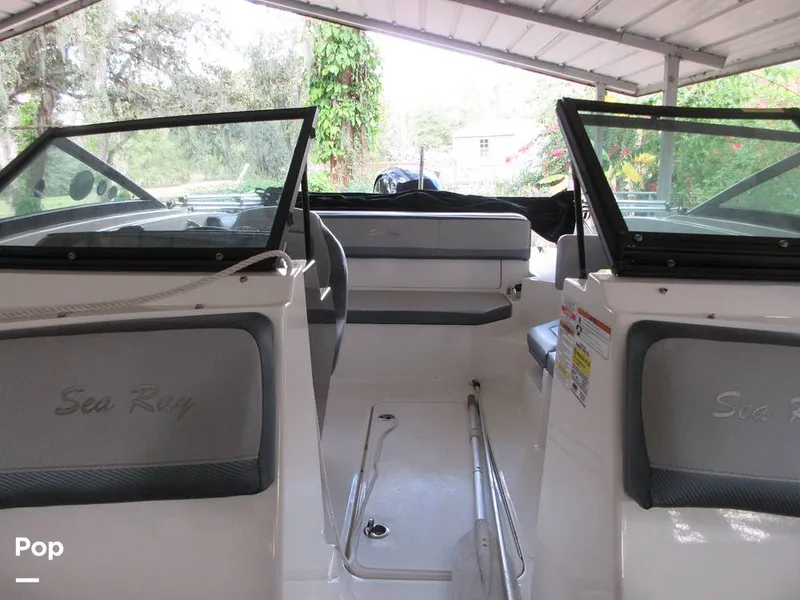 Slide: The Image of Sea Ray SPX 190 2018 - 13631932