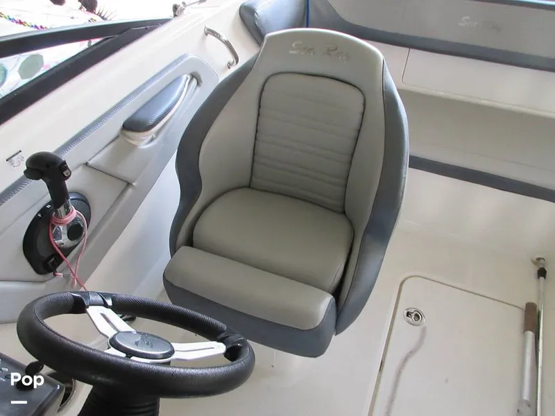 Slide: The Image of Sea Ray SPX 190 2018 - 13631937