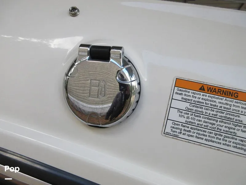 Slide: The Image of Sea Ray SPX 190 2018 - 13631927