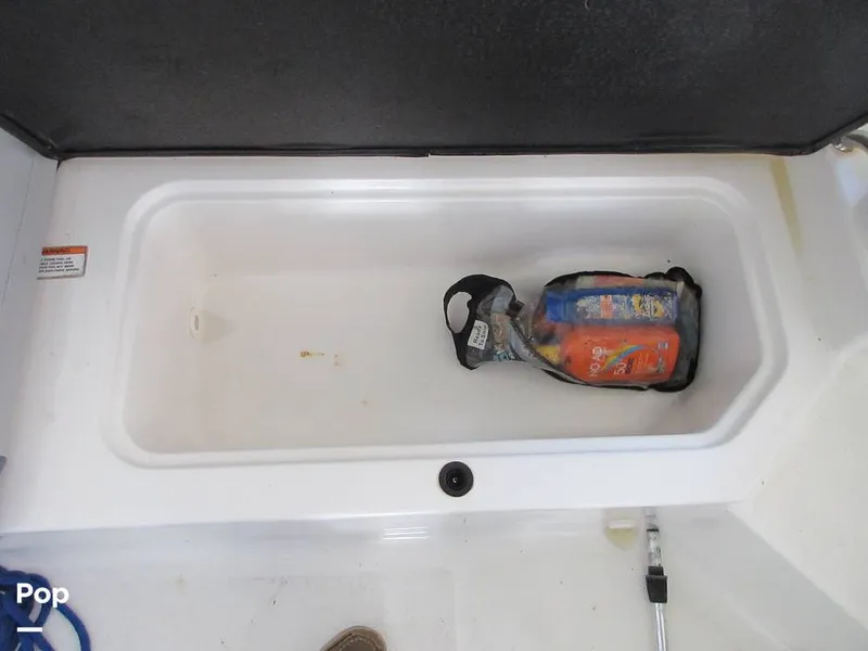 Slide: The Image of Sea Ray SPX 190 2018 - 13631951