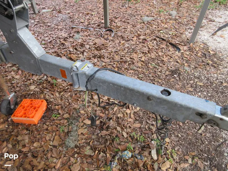 Slide: The Image of Sea Ray SPX 190 2018 - 13631911