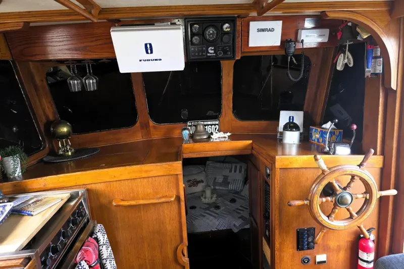 Slide: The Image of CHB 34 trawler 1978 - 7
