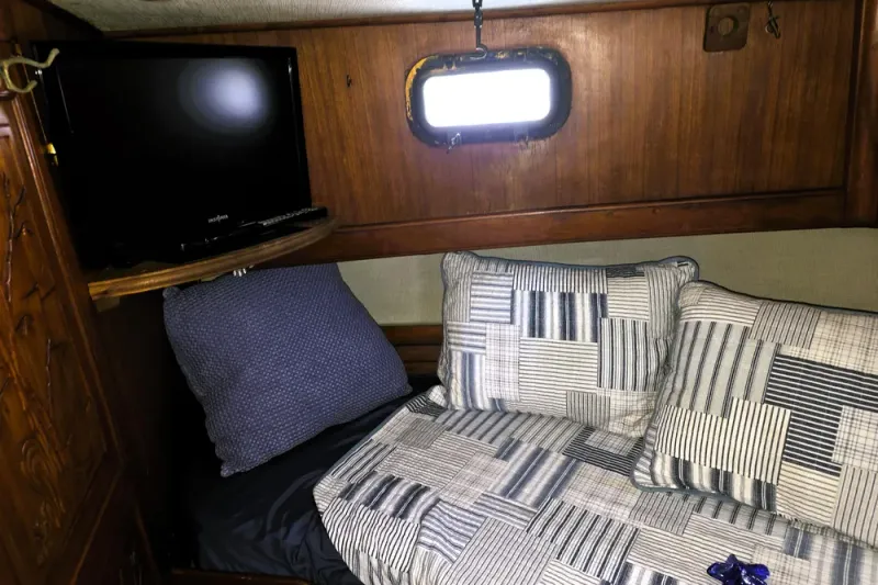 Slide: The Image of CHB 34 trawler 1978 - 11
