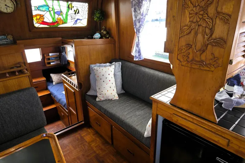 Slide: The Image of CHB 34 trawler 1978 - 3