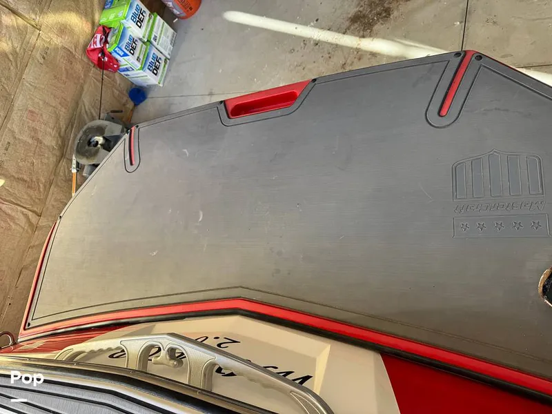 Slide: The Image of Mastercraft X23 2018 - 13669200