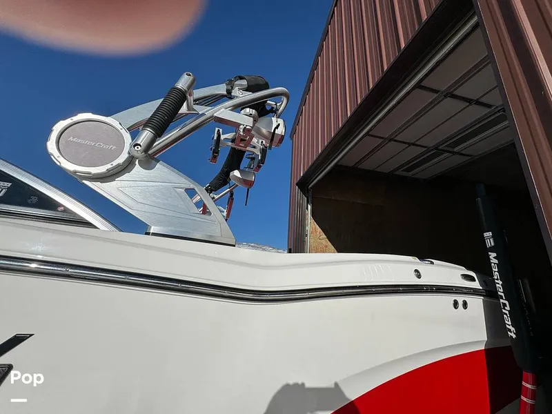 Slide: The Image of Mastercraft X23 2018 - 13669265