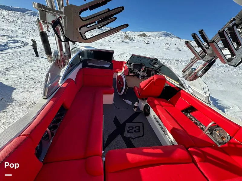 Slide: The Image of Mastercraft X23 2018 - 13669273