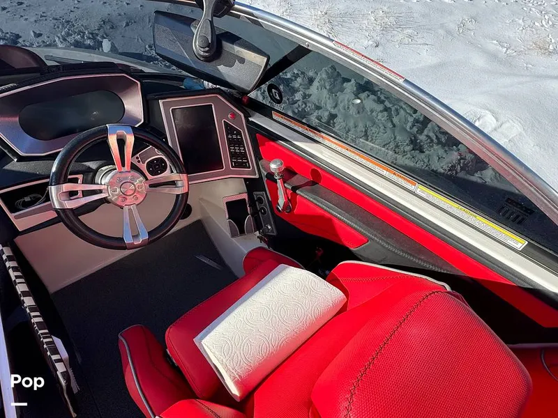 Slide: The Image of Mastercraft X23 2018 - 13669283